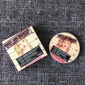 The Balm Mary-Lou Manizer highlighter